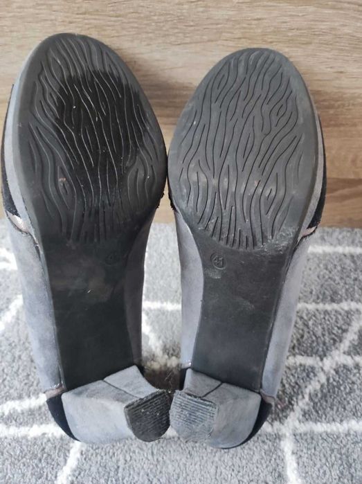 buty przejściowe na solidnym obcasie roz. 41