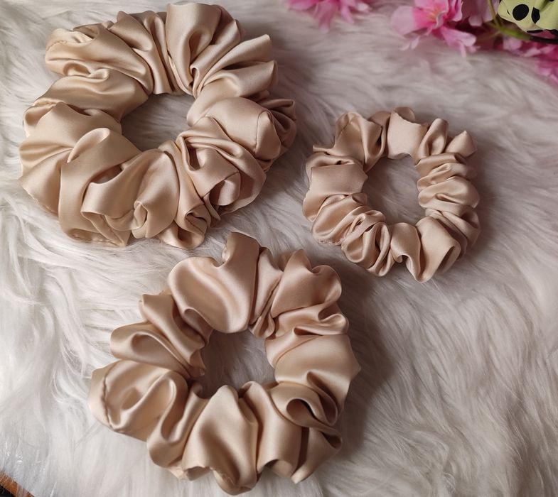 Scrunchie do włosów Maxi Ciepły Beż