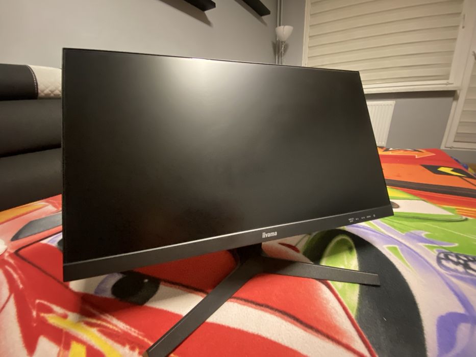 Monitor IIyama G-master