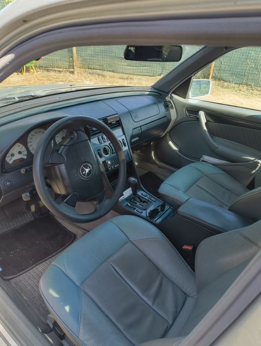 Mercedes Benz C200 Gpl