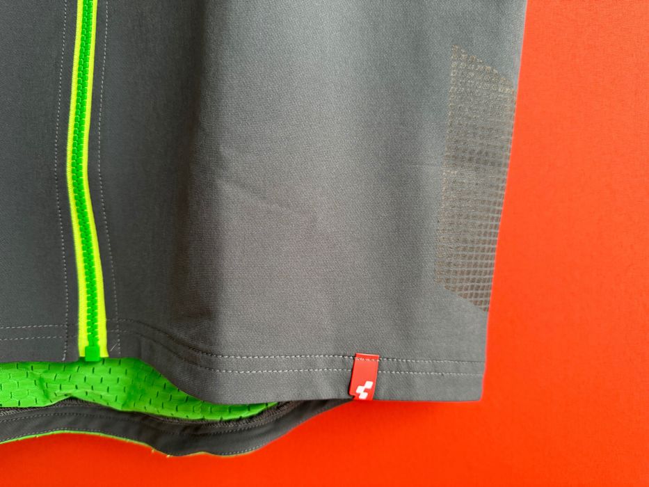 ! CUBE BIKES чоловіча спортивна вело жилетка безрукавка жилет розмір L