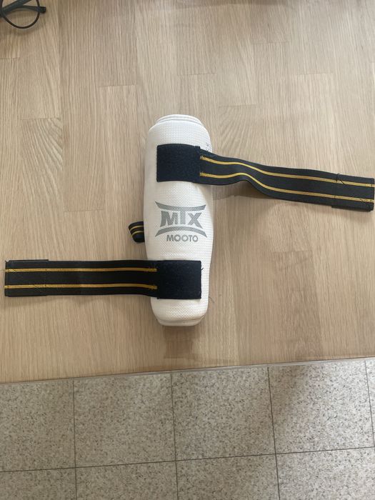 Proteçoes desporto combate