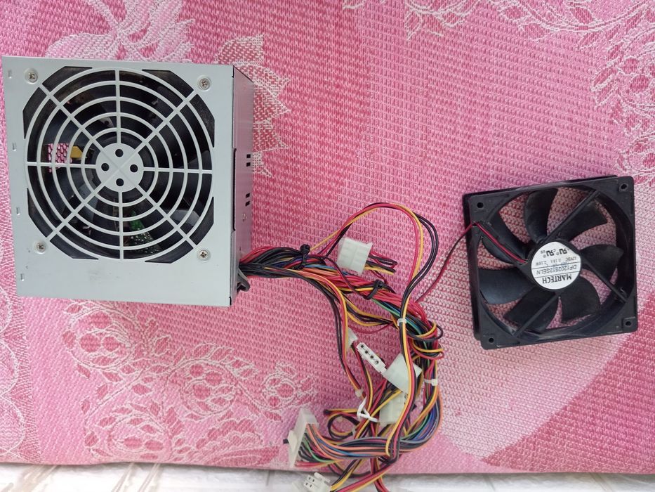 Продам блок живлення