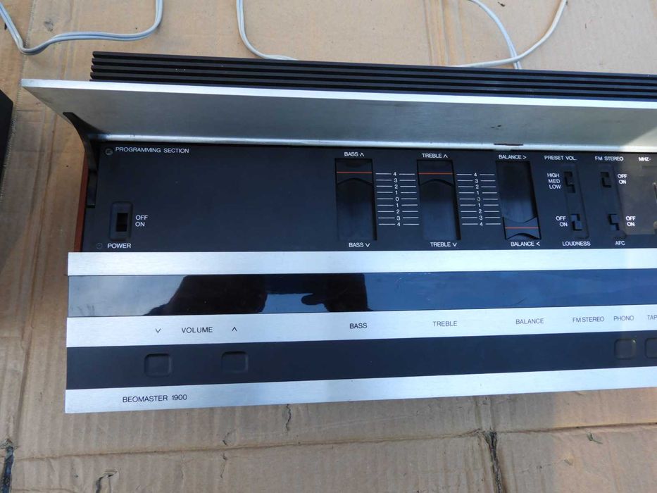 Radio i wzmacniacz Bang&Olufsen BEOMASTER 1900