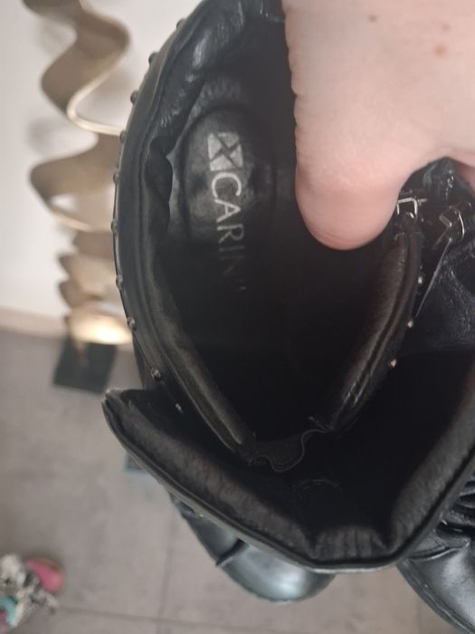 Sneakersy buty ćwieki Carinii 36 skóra j. Nowe