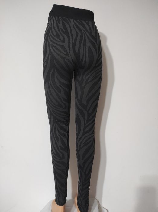 NOWE Damskie wzorzyste grubsze legginsy rozmiar S