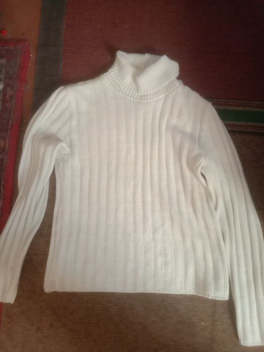 Віддам речі жіночі