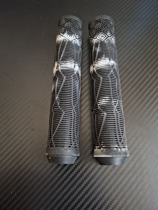 Gripy VXM - Długie 16cm/6.3in