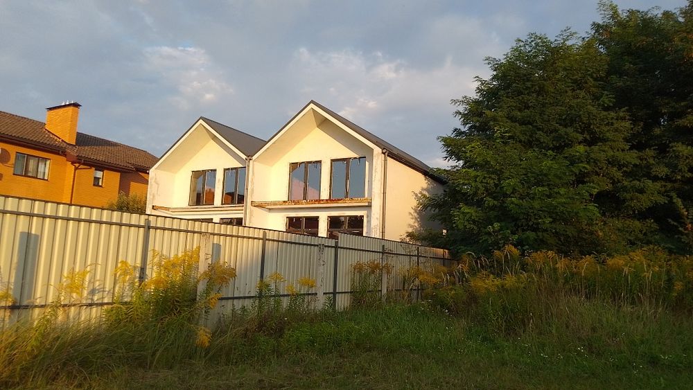 Хотів / Київ  ( Дуплекс 160м) земля 5,35 сотки