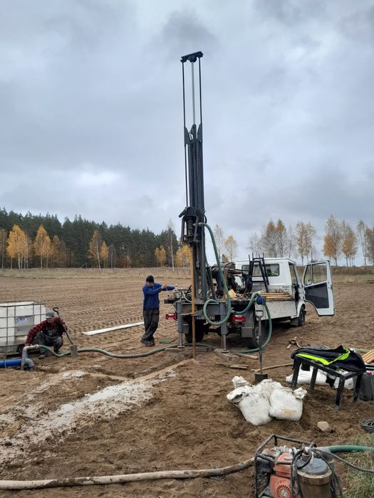Wiercenie studni. Studnie głębinowe. Studnie. Morag i okolice