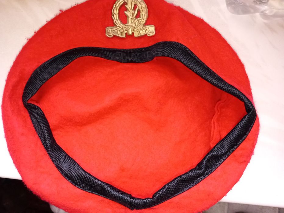 Продам берет ...