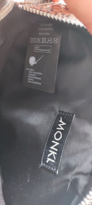 Saszetka/Nerka Monki