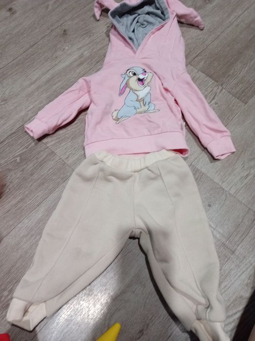 Одяг дитячий для дівчинки