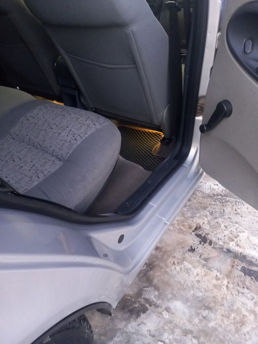 Машина на ходу, можливий обмін з моєю доплатою