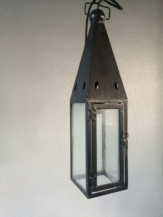 Lanterna exterior ou interior ferro preto e vidro eletrificada