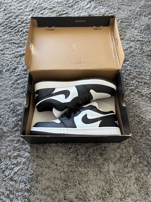 Air Jordan 1 Low