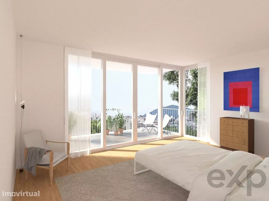 Apartamento T3 Triplex . S. SEBASTIÃO - SETÚBAL