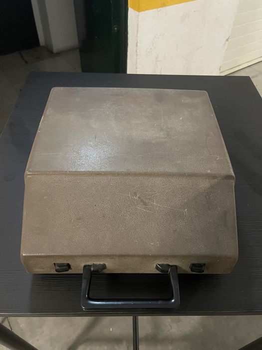 Maquina escrever antiga