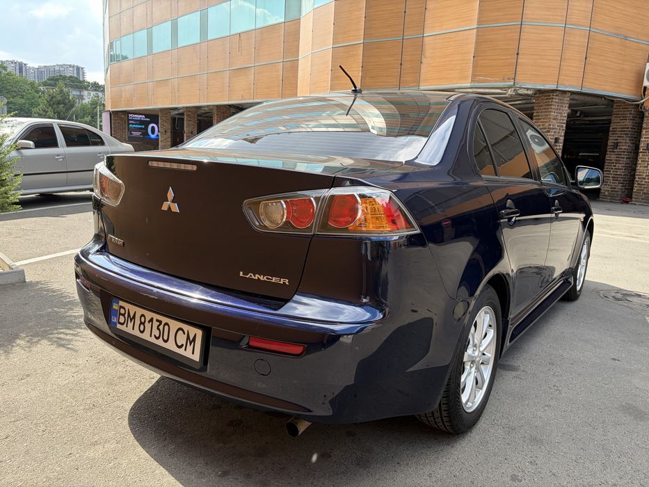 Mitsubishi Lancer