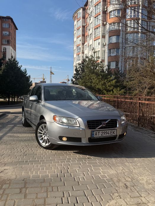 Продам Volvo 2.4 тді 4х4