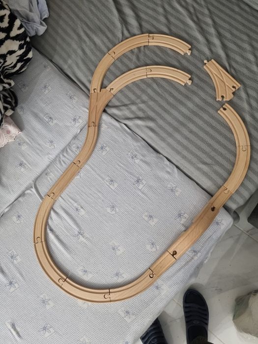 Pista de Comboios IKea em Madeira para Crianças