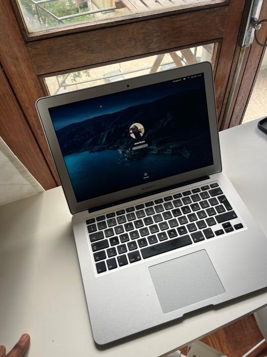 Vendo meu Mac bok