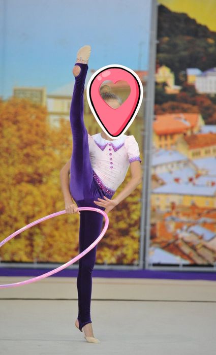 Купальник( комбінезон )для художньої гімнастики