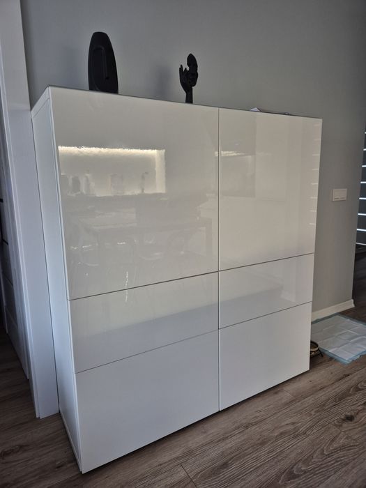 Komoda Ikea Besta