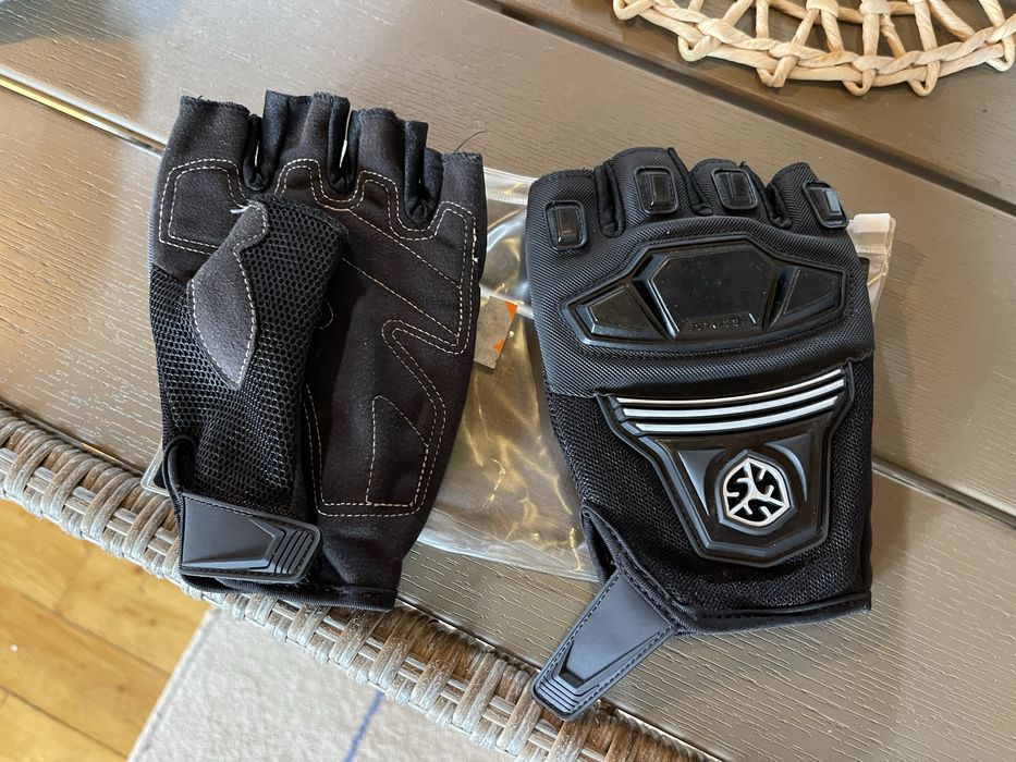 Мото/вело перчатки нові