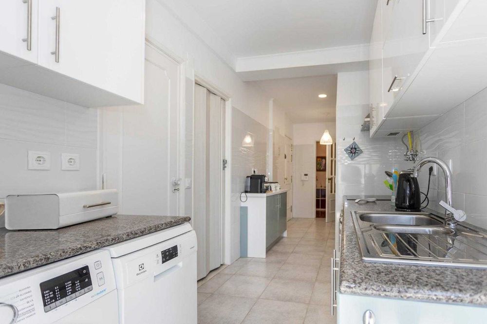 Quarto com excelente localização e banheiro privado, Cacilhas