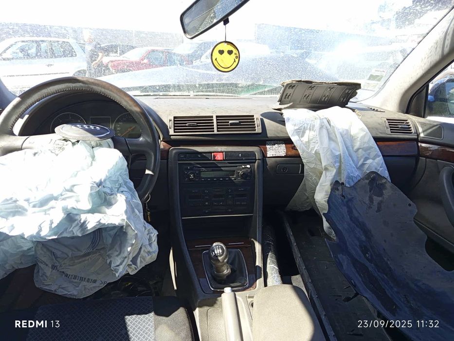 Para peças Audi A4 B6 1.9TDI ano 2001