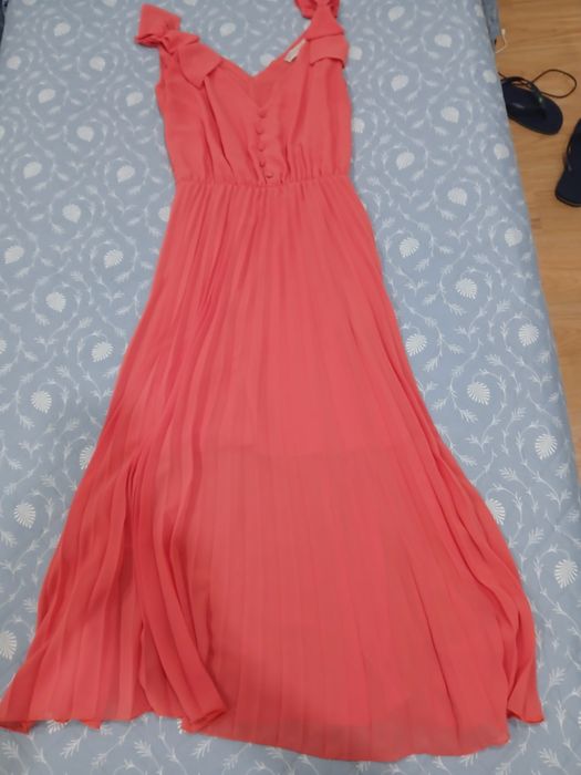Vestido coral Rinascimento