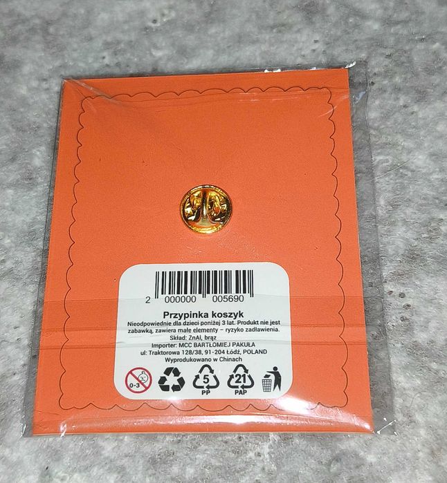 Pin Rossmann x Kopi koszyk