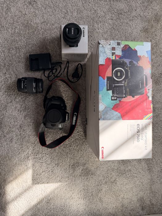 Vendo canon 750d (inclui bolsa + carregador de baterias + 2 lentes)