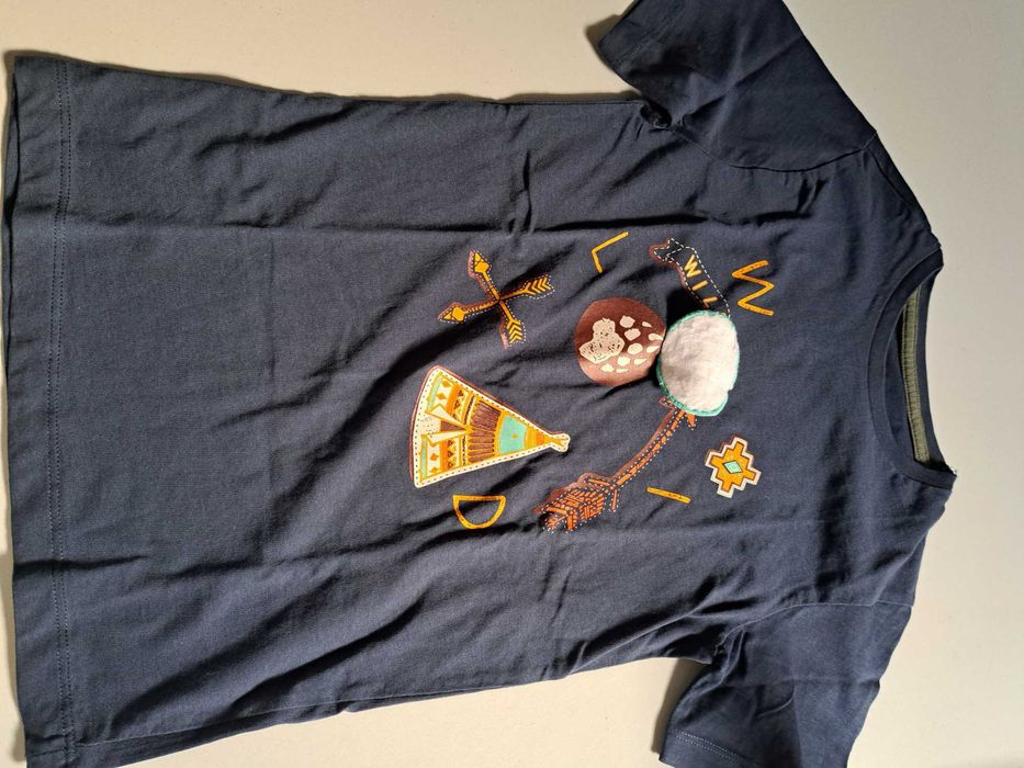 T´shirts de menino 7/8 anos