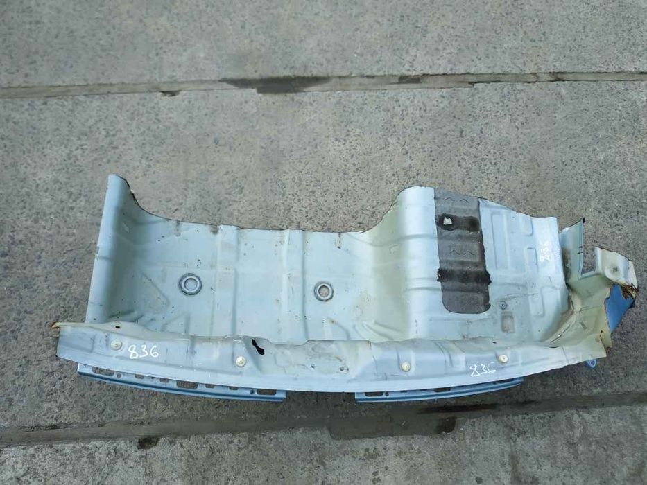 Hyundai/Kia Accent 06-11 панель задня багажника