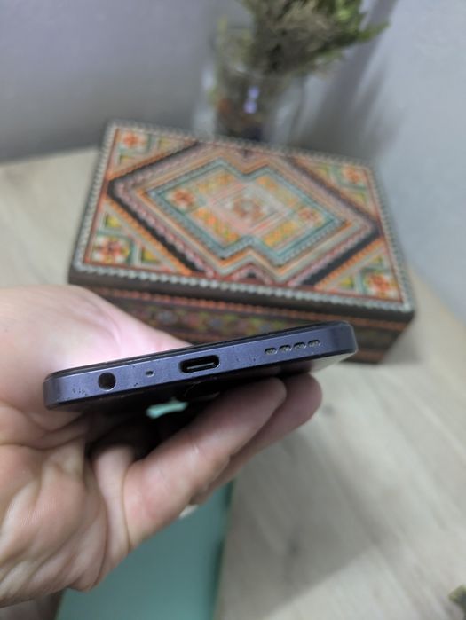 Смартфон Realme 11