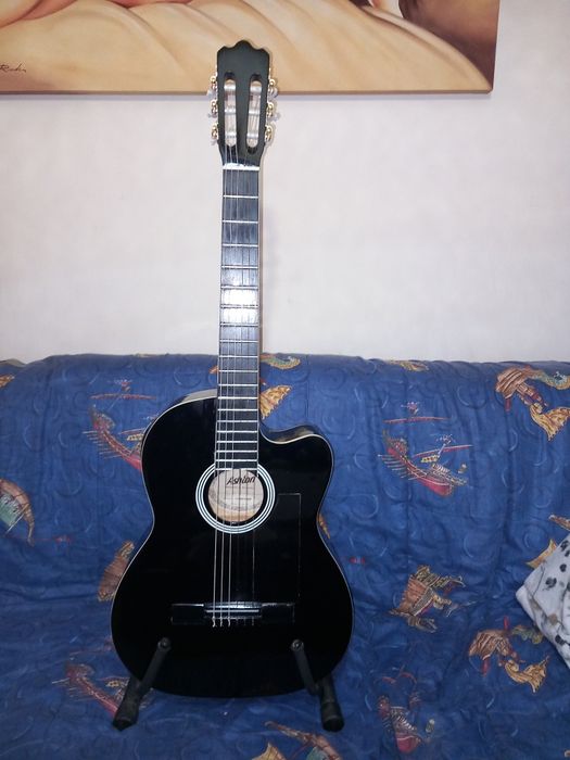 Guitarra eletroacustica Ashton Clássica