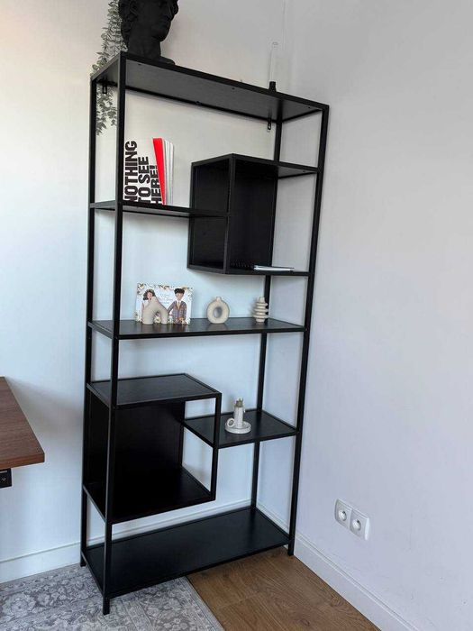 Regał czarny metalowy