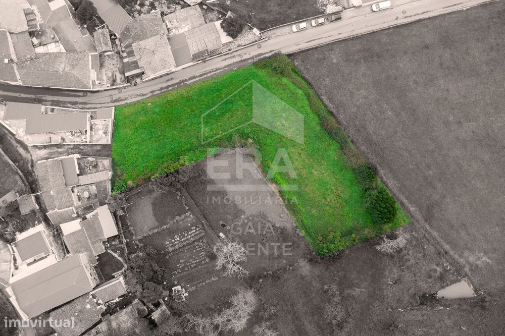 Terreno 1730 m² em Pedroso