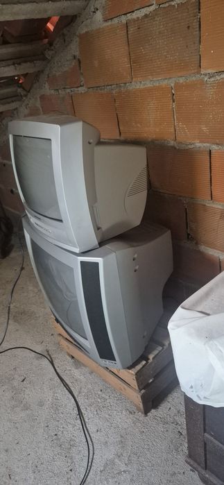 Televisores antigos cinescopio