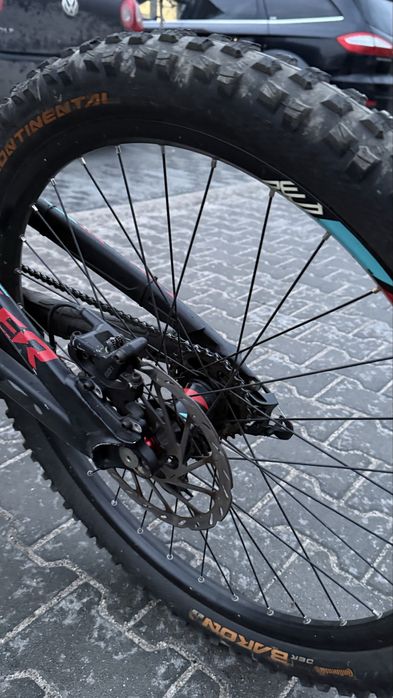 Rower DH Scott Gambler 30 2014, Downhill RockShox Boxxer
