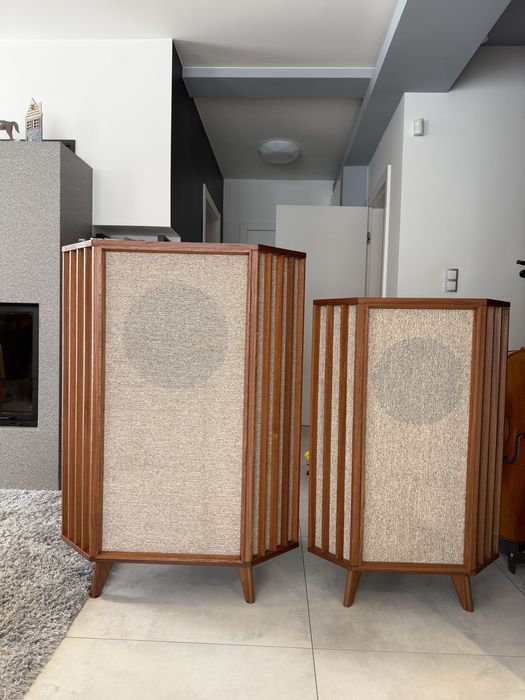 Kolumny York Corner,  Tannoy Gold Monitor, HPD, Silver, RED 15"