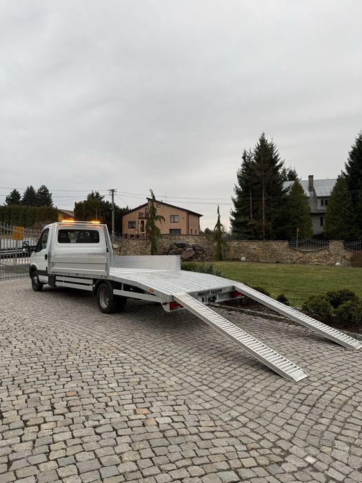 Zabudowa laweta producent pomoc drogowa iveco mercedes sprinter daily