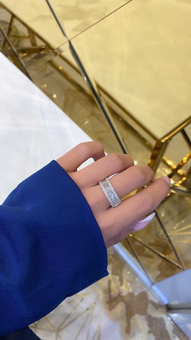 Pierścionek z diamentami naturalnymi 2.04ct bagiety