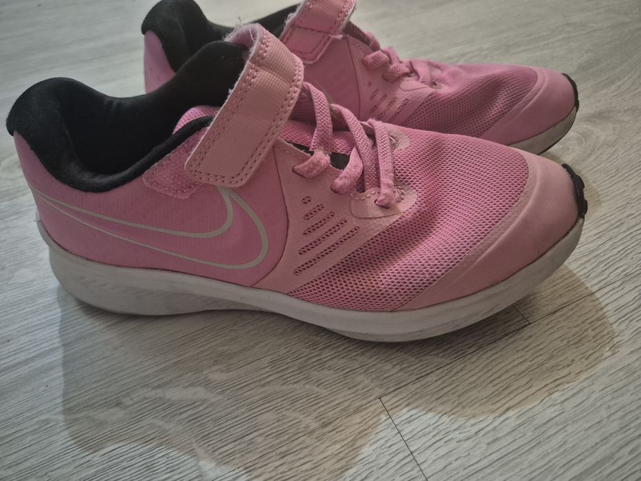 Buty nike star Runner 33,5