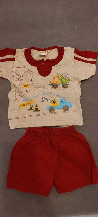Komplet spodenki i tiszert r. 80