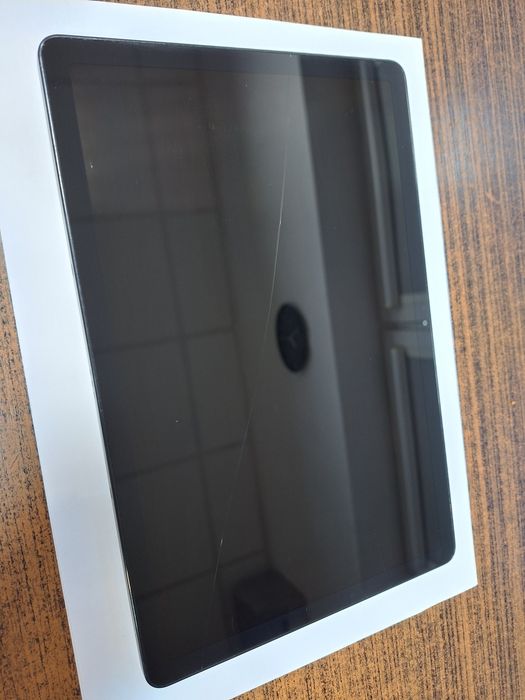 Tablet Samsung A9+ x210 - pęknięty ekran