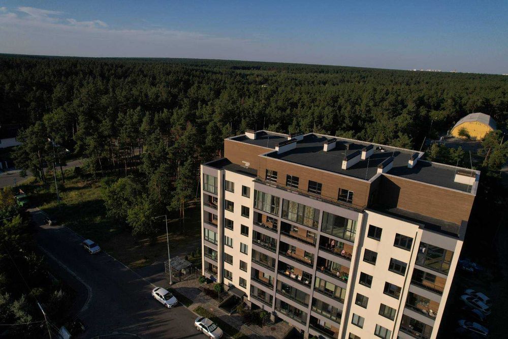 Продам квартиру возле леса Киев метро Лесная Быковня Броварской прп