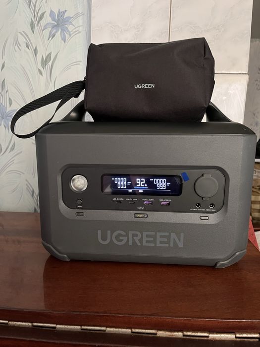 Зарядна станція Ugreen